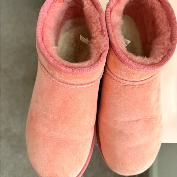 WOMEN'S CLASSIC ULTRA MINI BOOT (please read) - Picture 9 of 10